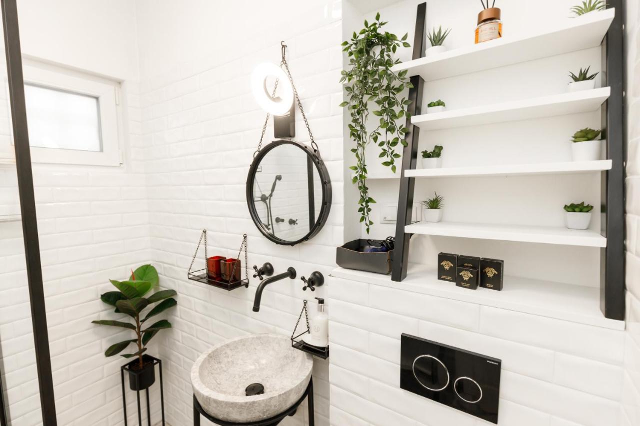 Metropole Apartments Ateneum Residence Bucureşti Ngoại thất bức ảnh