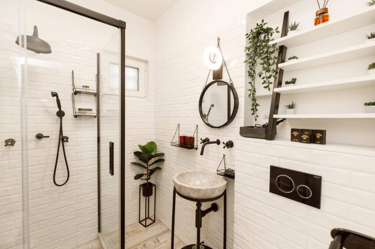 Metropole Apartments Ateneum Residence Bucureşti Ngoại thất bức ảnh