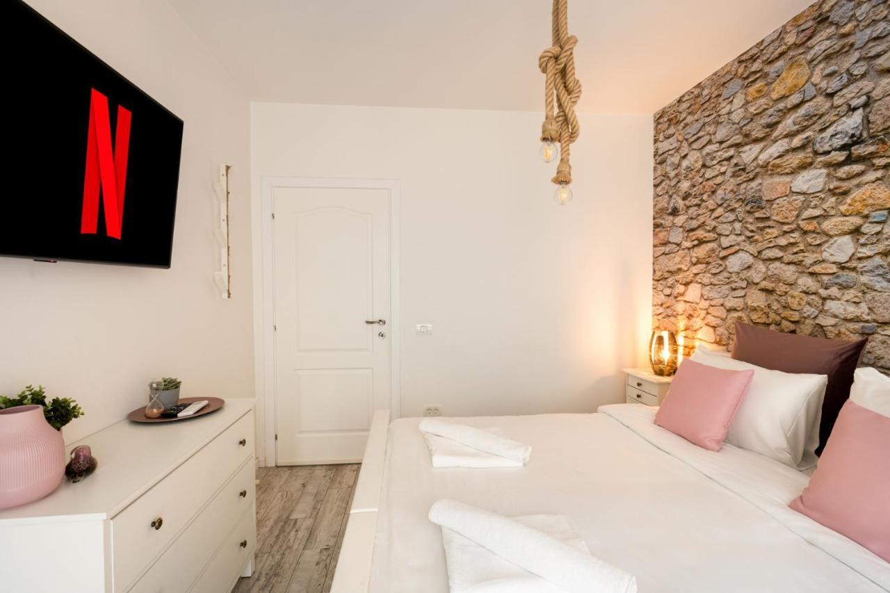 Metropole Apartments Ateneum Residence Bucureşti Ngoại thất bức ảnh